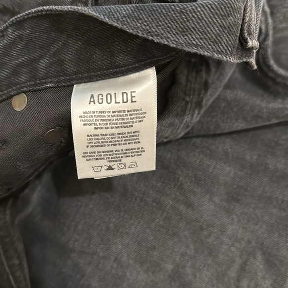 AGOLDE Riley Shorts in Vortex - Picture 5 of 7
